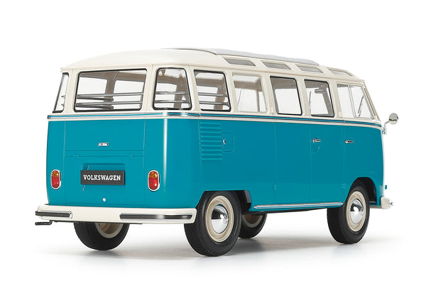 Tamiya 1/24 scale Volkswagen Type 2 (T1) Blue & White (Clic Loc)