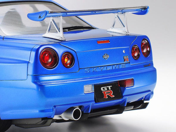 TAMIYA 1/24 Scale CARS NISSAN SKYLINE GT-R V SPEC II car model kit