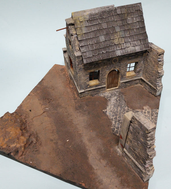FoG Models 1/35 Ardennes ruin, building and base 295mm x 295mm