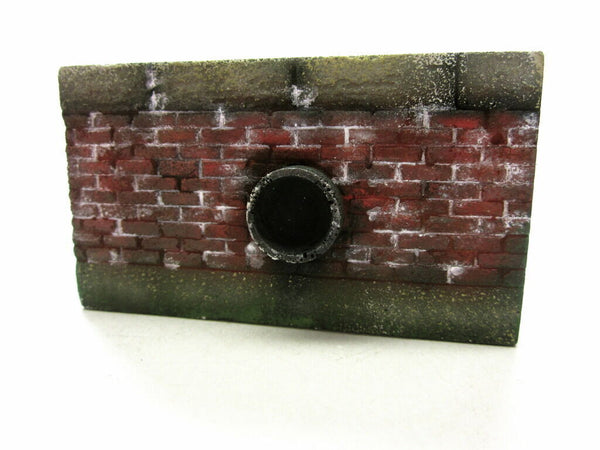 FoG Models 1/35 scale Retaining wall with outflow pipe 85mm x 50mm