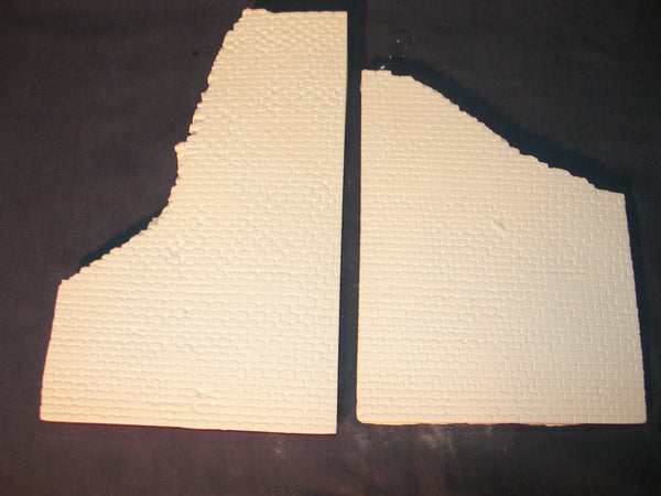 FoG Models 1/35 Scale Ruined Large End wall sections (pack of 2)