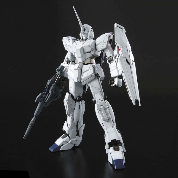 BANDAI HOBBY MG 1/100 RX-0 Unicorn Gundam
