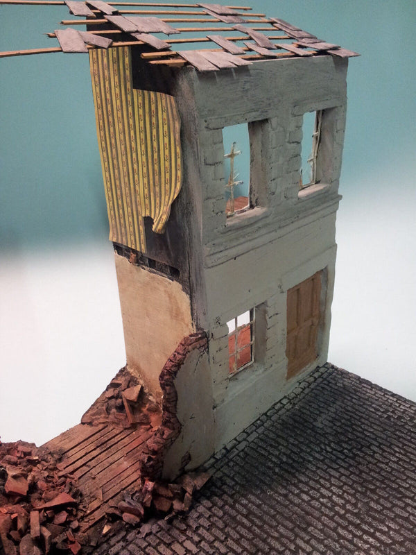 FoG Models 1/35 Scale Large WW2 Bombed Terrace Street diorama kit