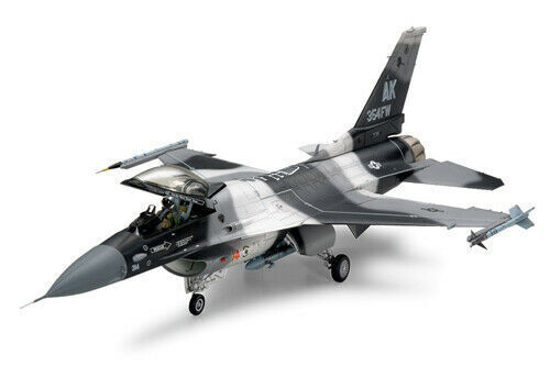 TAMIYA 1/48 Scale AIRCRAFT US Air Force F-16 C/N AGGRESSOR