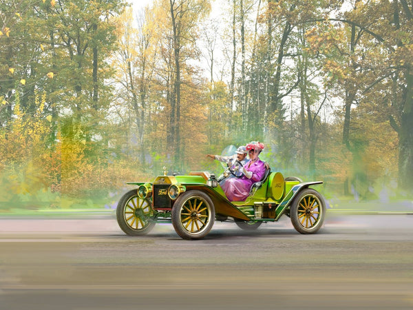 ICM 1/24 scale Model T 1913 Speedster with American Sport Car Drivers