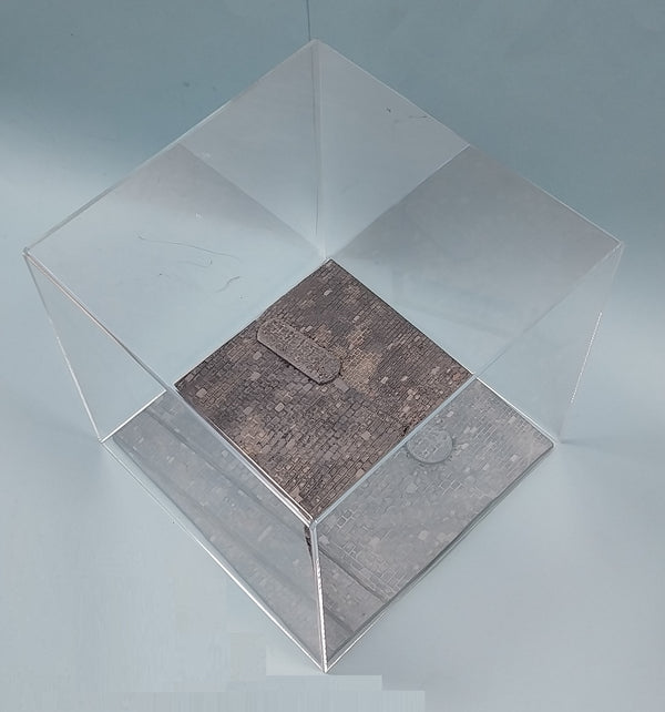 FoG Models quality acrylic display case #3 size 31cm x 31cm x 31cm high