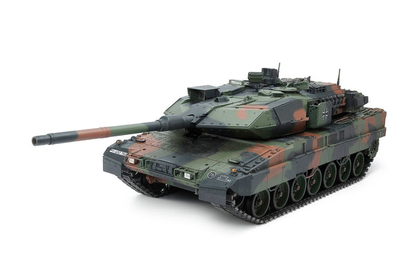 Tamiya R/C Leopard 2 A7V w/Option Kit 1/16 scale R/C model assembly kit
