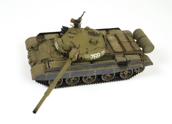 Zvezda 1/35 scale Russian Soviet Main Battle Tank T-62M 1979-1989 - Soviet Afghan War model kit