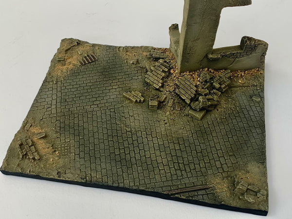 FoG Models 1/35 Scale Provincial Ruin Diorama. Walls and base