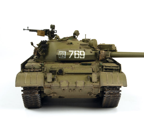 Zvezda 1/35 scale Russian Soviet Main Battle Tank T-62M 1979-1989 - Soviet Afghan War model kit