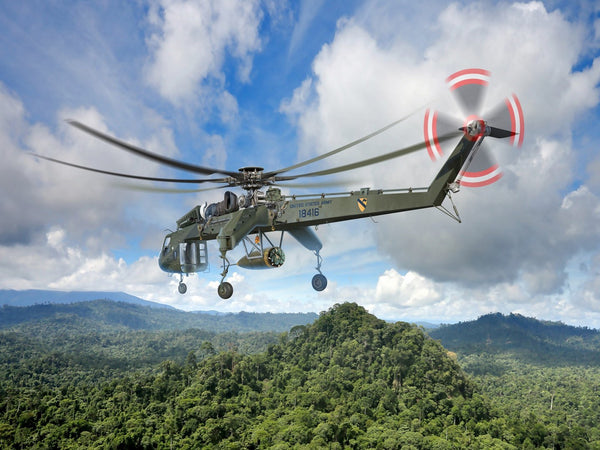 ICM 1/35 Sikorsky CH-54A Tarhe with M-121 bomb