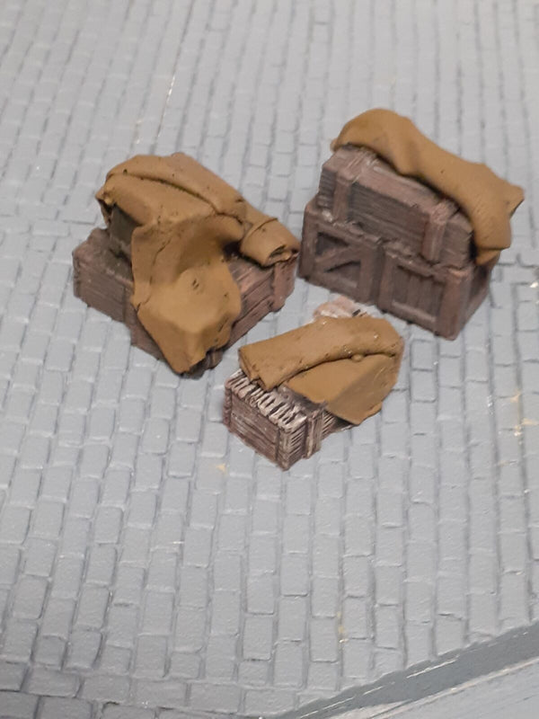 HFS 1/35 Stowage set #3 – WW2 British 'Boxes and tarps' 3 pce set