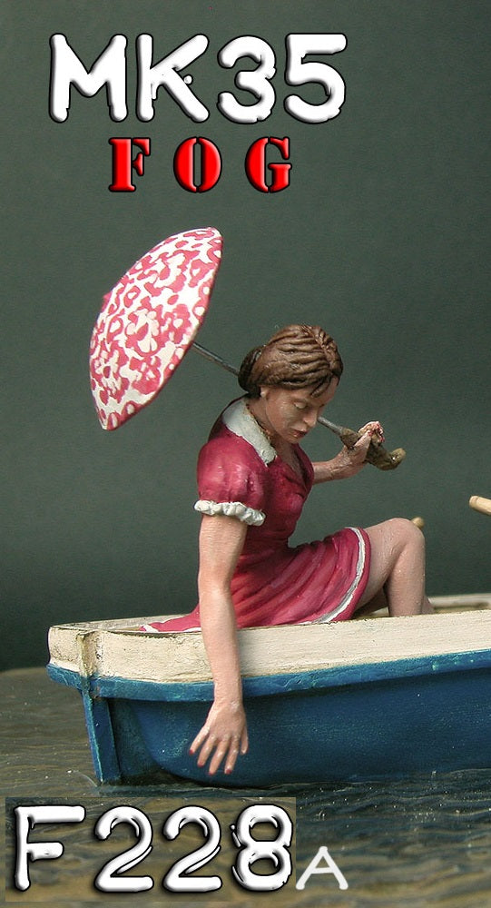 MK35 FoG models 1/35 Scale Lady in a boat Figures only (no-boat)