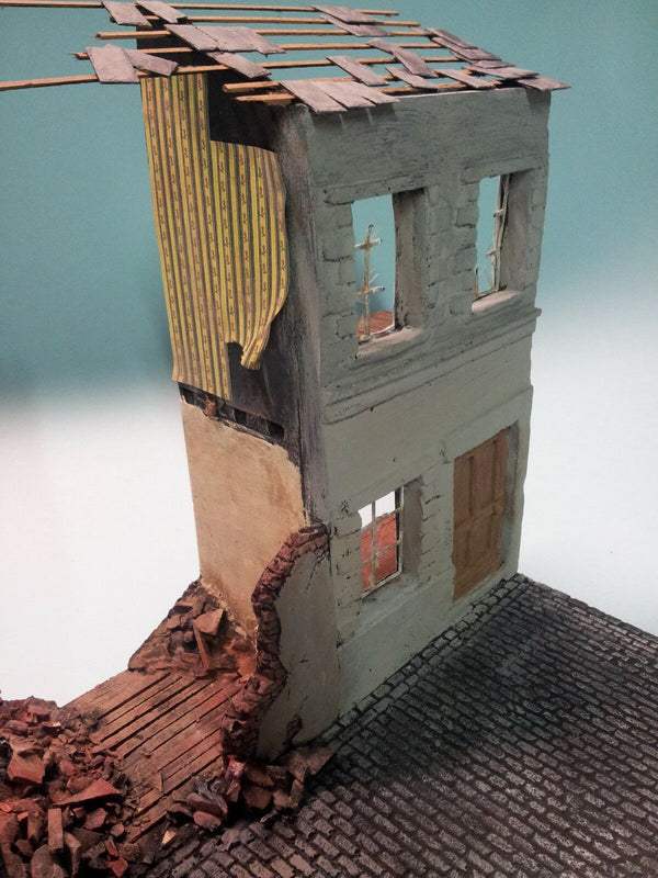 FoG Models 1/35 Scale Large WW2 Bombed Terrace Street diorama kit