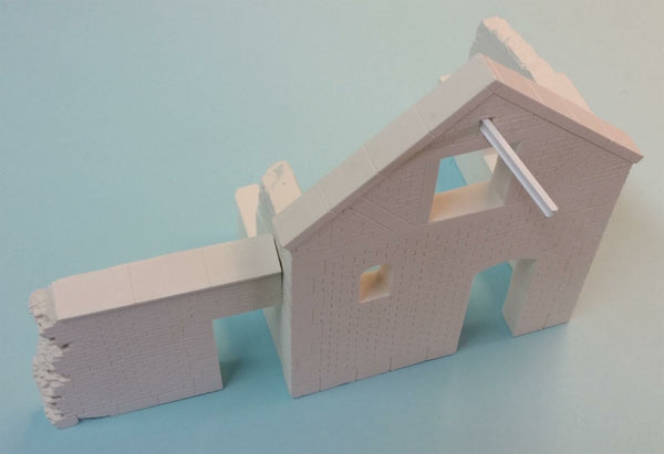 FoG Models 1/35 scale Normandy Farm House ruin diorama model kit