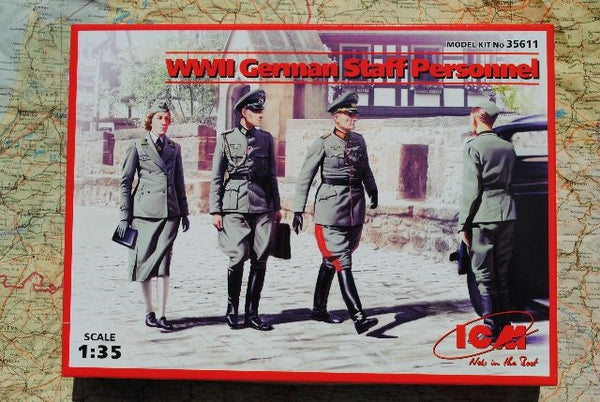ICM 1/35 WW2 German Staff Personnel (4 figures)
