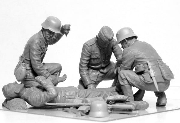 ICM 1/35 WW2 German Military Medical Personnel