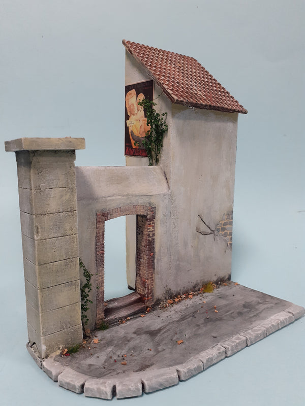 FoG Models 1/35 Scale Diorama Entrance of French garage 180mm x 80mm