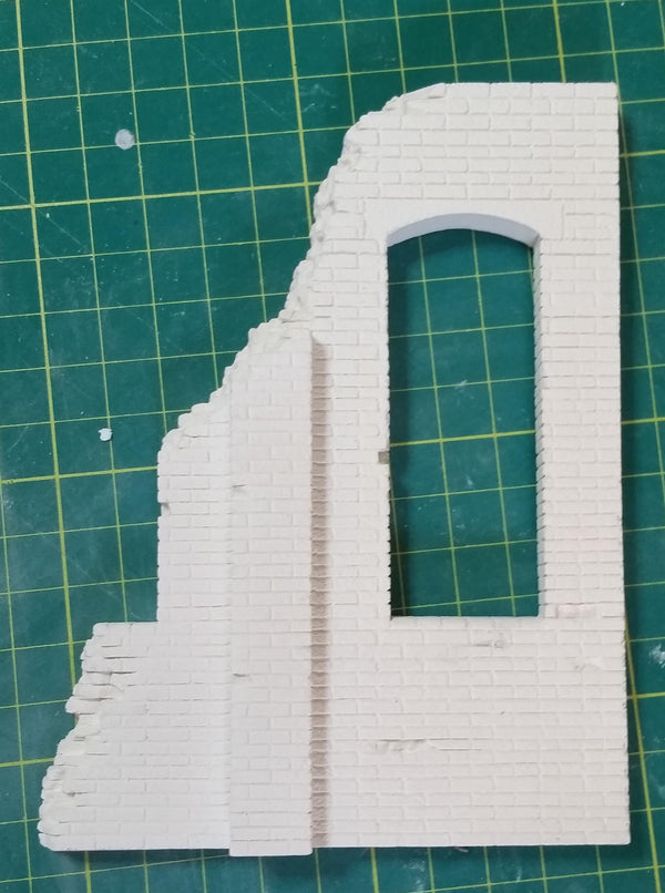 FoG Models 1/35 scale Industrial Ruined wall section #2