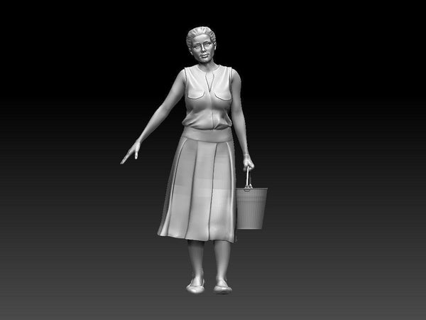 Homefront 1/35 scale 1940's era female civilian carrying bucket