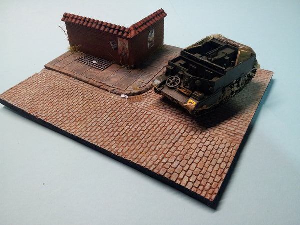 FoG Models 1/35 Scale Diorama Base No.6 (Wall not included) 250mm x 200mm