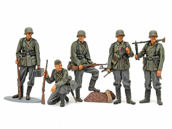 Tamiya 1/35 scale WW2 GERMAN INFANTRY mid war 1941-43