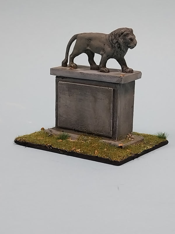 FoG Models 1/35 Town square statue Park statue diorama accessory