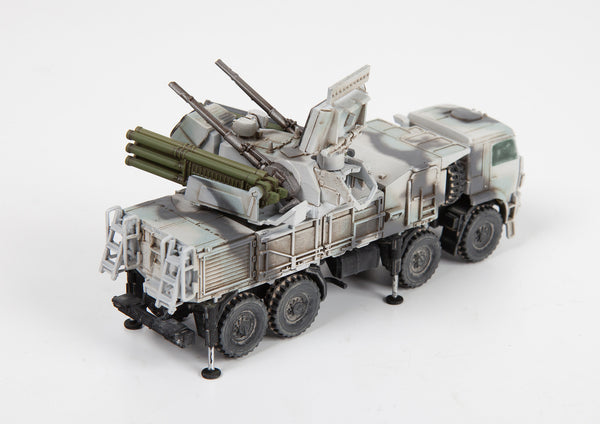 Zvezda 1/100 scale Soviet Russian Self-Propelled Anti-Aircraft System “SA-22 Greyhound”