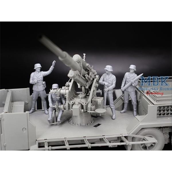 Das Werk 1/35 WW2 German 8.8 cm Flak Crew Luftwaffe uniforms