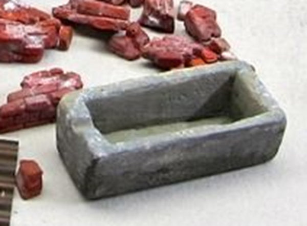 FoG Models 1/35 scale stone farm animal trough