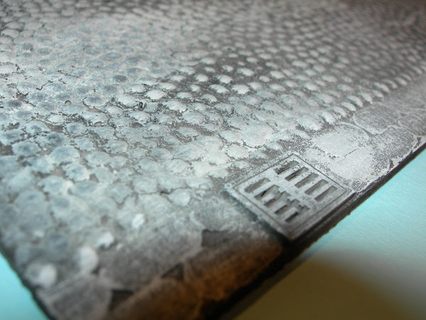 FoG Models 1/35 Scale Cobbled Street Section with Drain in Gutter (resin)