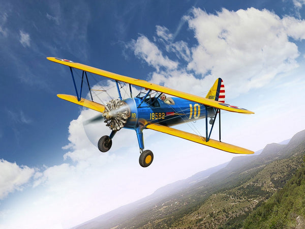 ICM 1/32 Stearman PT-17/N2S-3 Kaydet , American Training Aircraft (100% new molds) 1/32