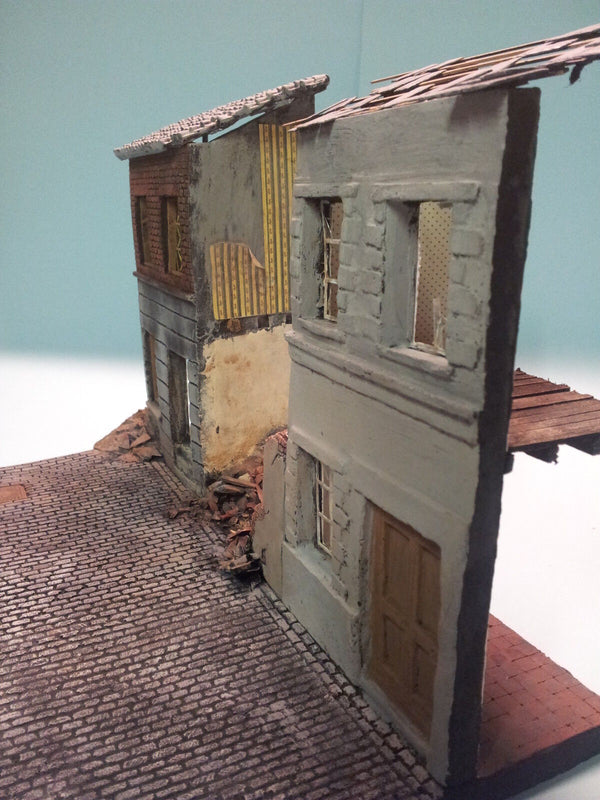 FoG Models 1/35 Scale Large WW2 Bombed Terrace Street diorama kit