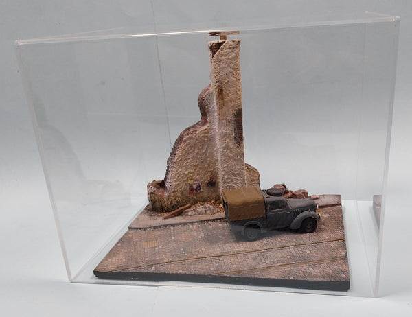 FoG Models quality acrylic display case #2 size 31cm x 24cm x 24cm high