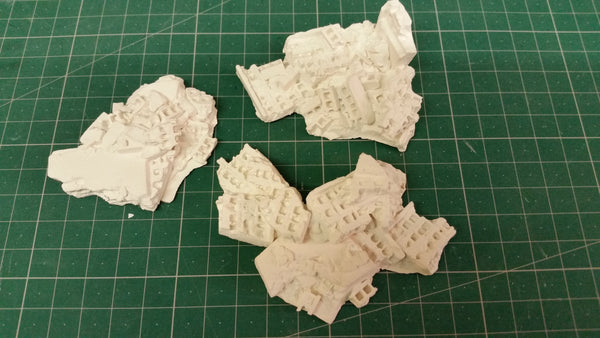 FoG Models 1/35 Scale Rubble Pack of 3 Modern Buildings concrete block