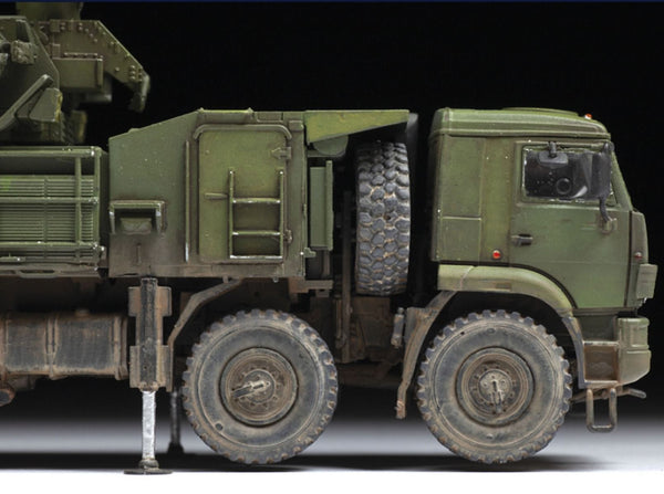 Zvezda 1/72 Russian self propelled anti aircraft system Pantsir S1 model kit