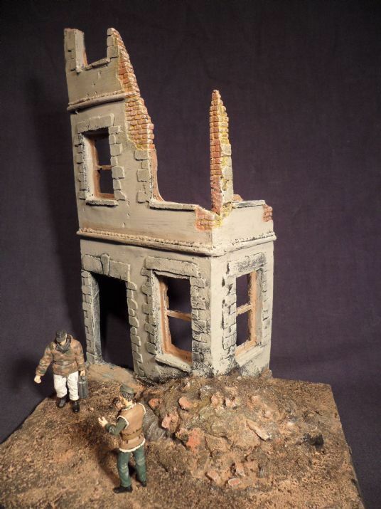 FoG Models 1/35 Scale WW2 Caen Ruined house Diorama building kit
