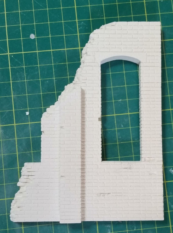 FoG Models 1/35 scale Industrial Ruined wall section #2