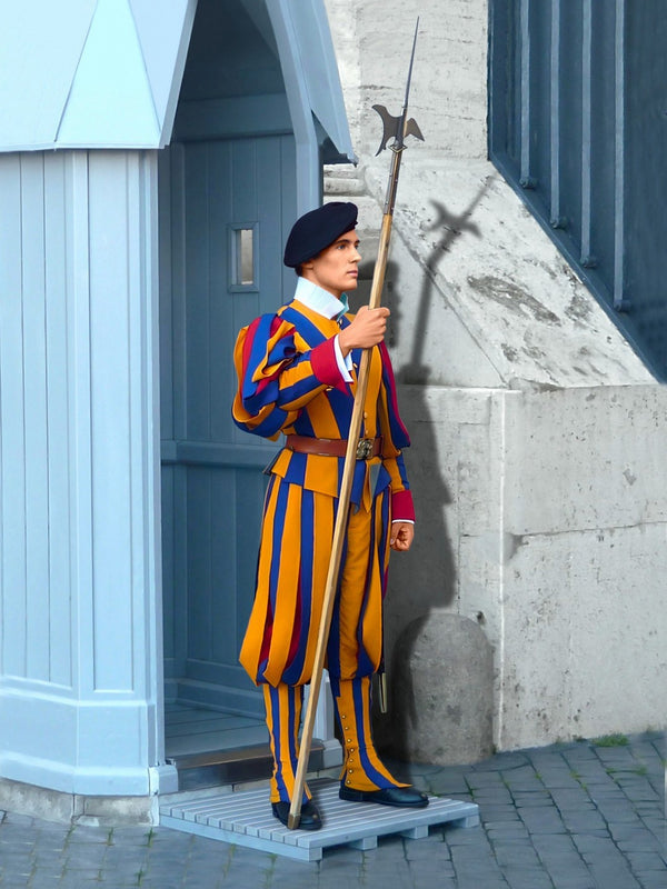 ICM 1/16 scale Vatican Swiss Guard