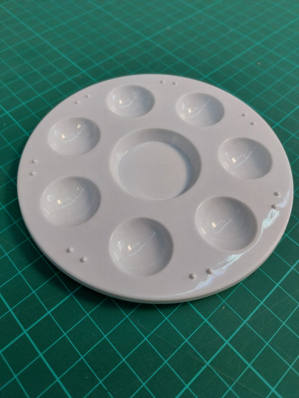 8 well plastic paint pallet
