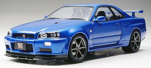 TAMIYA 1/24 Scale CARS NISSAN SKYLINE GT-R V SPEC II car model kit
