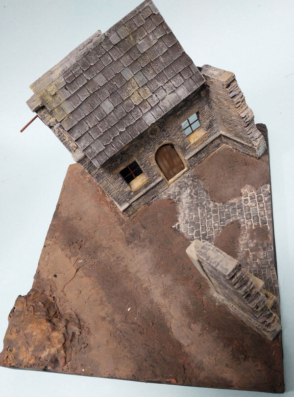 FoG Models 1/35 Ardennes ruin, building and base 295mm x 295mm