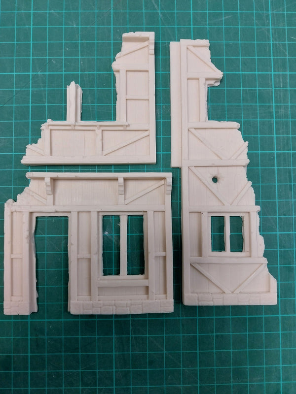 FoG Models 1/35 scale Ruined German Timber-Frame Fachwerkhaus WW2