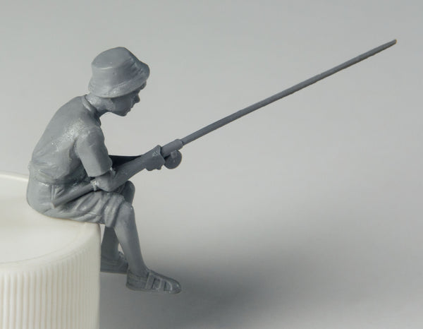 AK Interactive 1/35 Scale plastic figure kit Children SET 1: Boys.