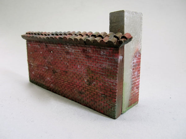 FoG Models 1/35 Scale Tiled wall and pillar 125mm x 55mm