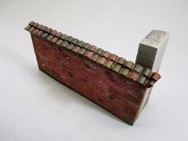 FoG Models 1/35 Scale Tiled wall and pillar 125mm x 55mm