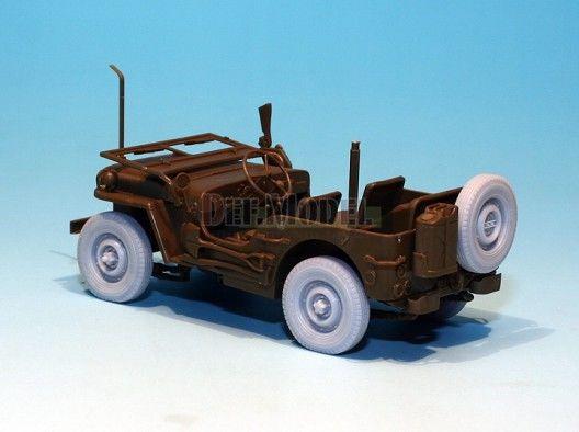DEF Models 1/35 scale WW2 U.K. Commando/SAS Jeep Wheel set (Tamiya)