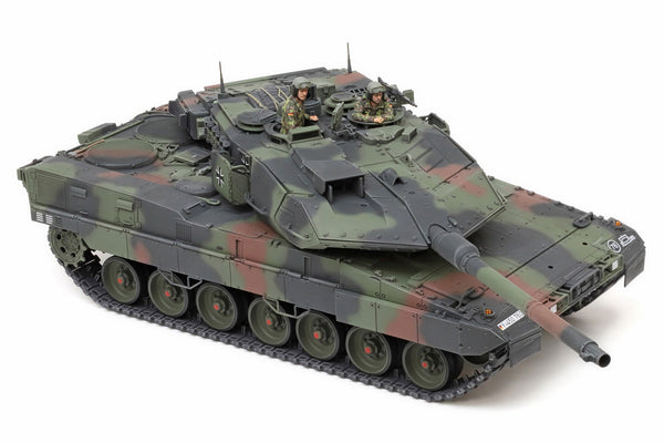 Tamiya 1/35 Leopard 2 A7V MBT tank model kit