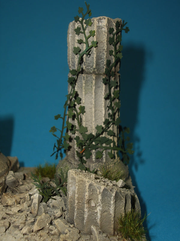 FoG models 1/35 Scale Classical Ruin Ruined Base and pillars 170mm x 220mm