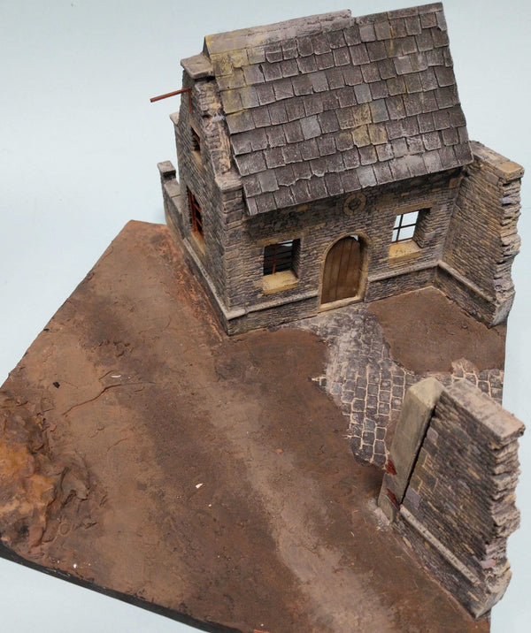FoG Models 1/35 Ardennes ruin, building and base 295mm x 295mm